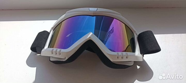 Очки горнолыжные и для сноуборда
