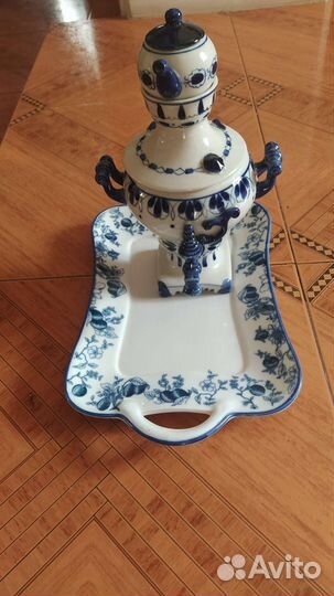 Самовар гжель,фарфоровый