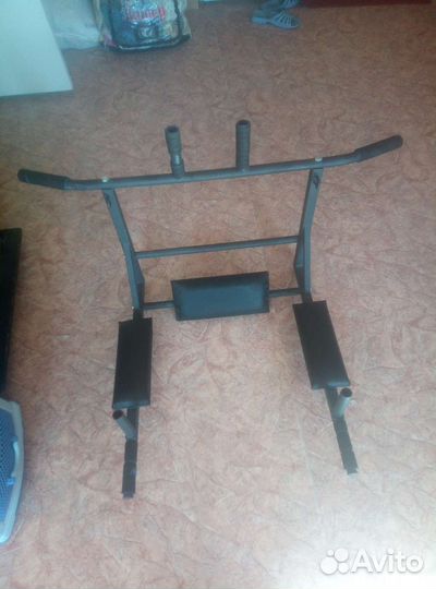 Турник настенный 3 в 1 бу