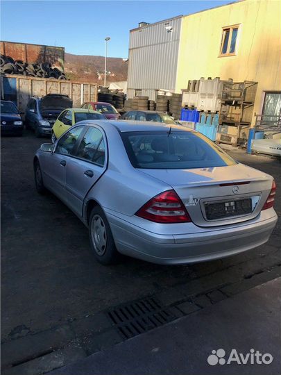 Разбор на запчасти Mercedes C W203