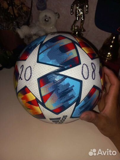Футбольный мяч Adidas