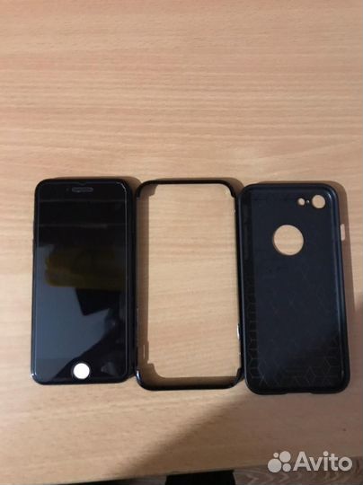 Телефон iPhone8