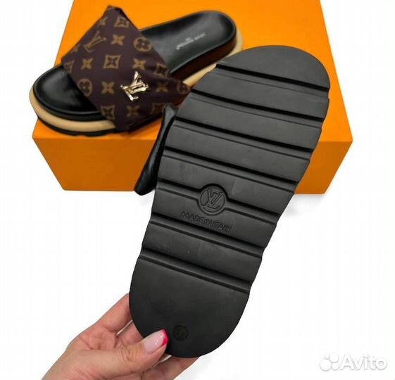 Тапочки louis vuitton женские