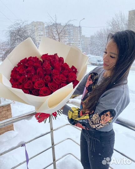 15 25 51 красная роза красные розы Эквадор см