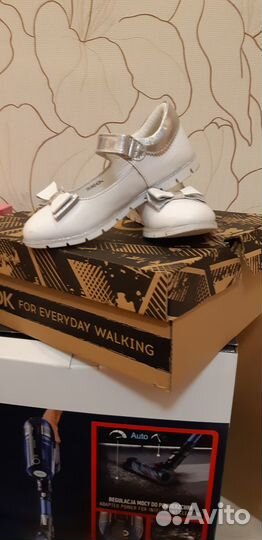 Туфли для девочки 27 размер белые