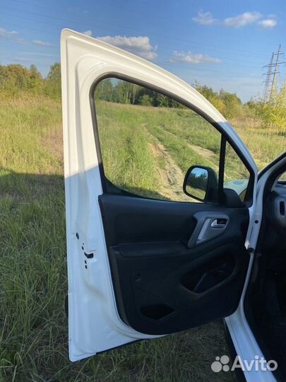 Peugeot Partner 1.6 МТ, 2017, 243 000 км