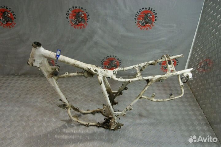 Рама с документами Honda XLR200, MD29