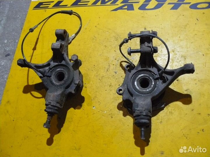 Кулак поворотный для Peugeot 307