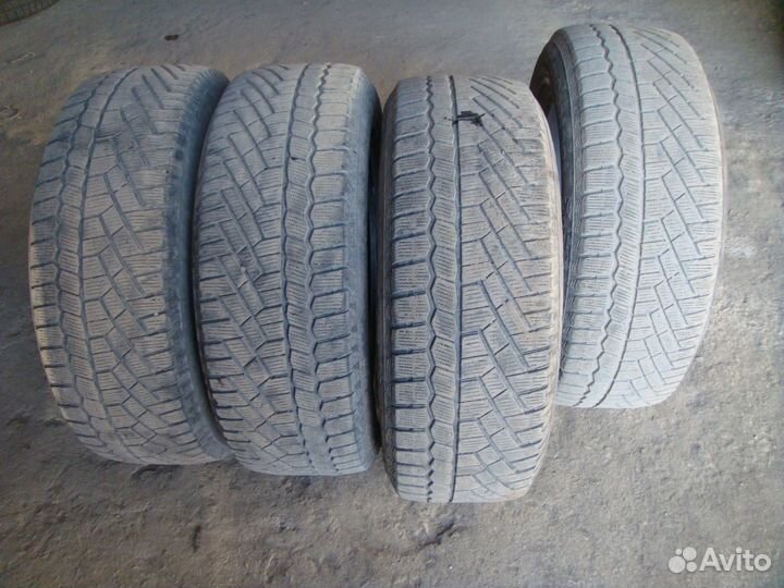 Continental ContiCrossContact Viking 225/60 R17