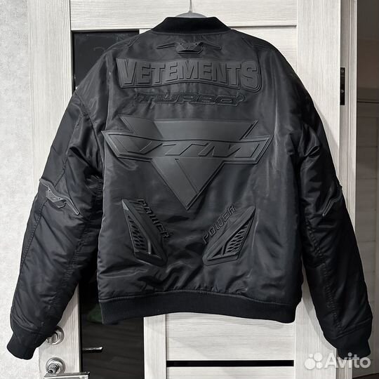 Vetements racing bomber jacket black