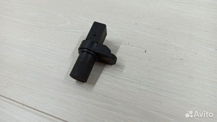 Датчик положения распредвала BMW X5 E53 N62 4.4