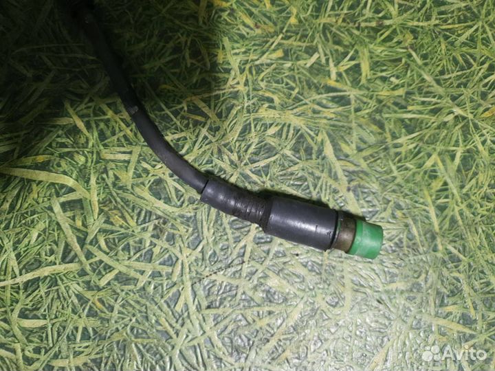 Датчик ABS левый Scania 5-Series 2007 1530695