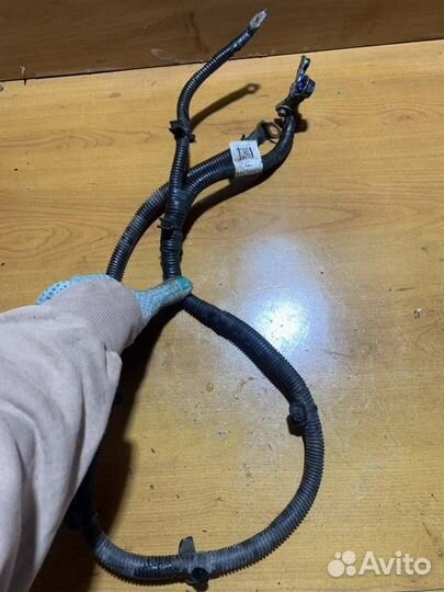 Клемма аккумулятора Chevrolet Trailblazer 31Ux 2.8