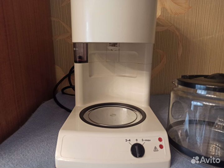 Кофейный автомат. Кофеварка капельного типа