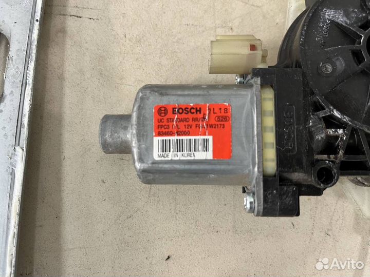 Стеклоподъемник электр. задний правый Kia Rio X-Li