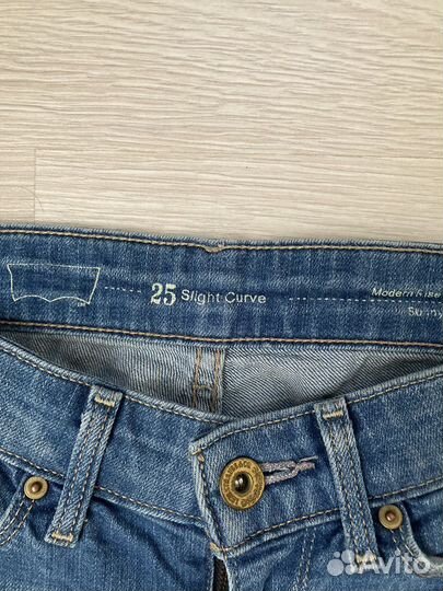 Джинсы levis 25 женские