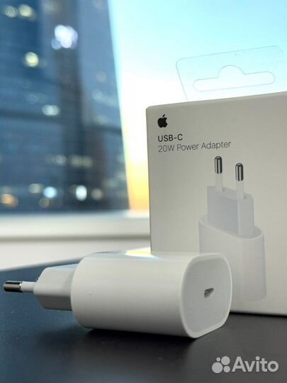 Блок питания для iPhone USB-C 20w