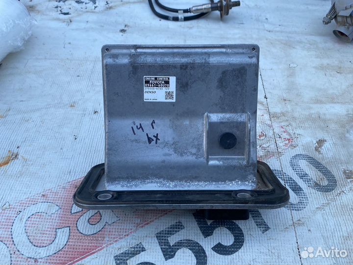 Lexus LX570 блок управления двигателем