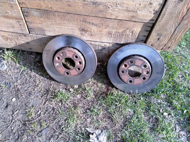 Продам тормозные диски передние Рено Меган 3