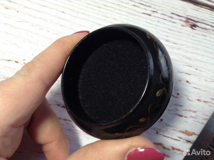 Лаковая шкатулка