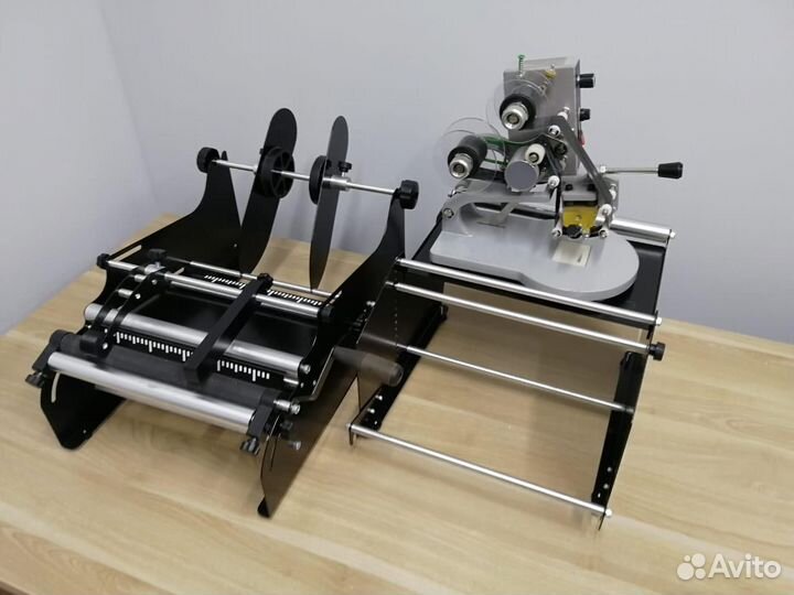 Этикетировщик (этикетировочная машина) c датером