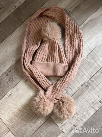 Шапка, шарф Zara