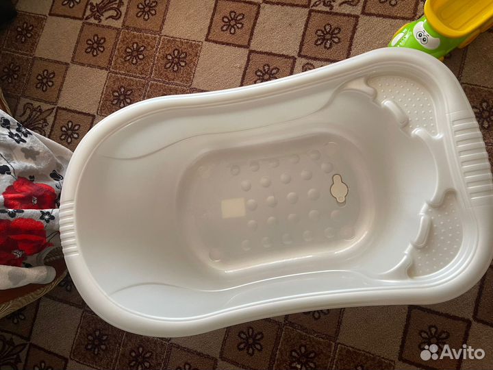 Ванночка, стульчик и горка для купания