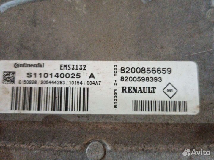 Блок управления двигателем Renault Logan Sandero