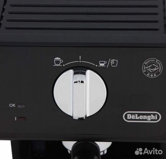 Рожковая кофеварка DeLonghi ECP 31.21 Black