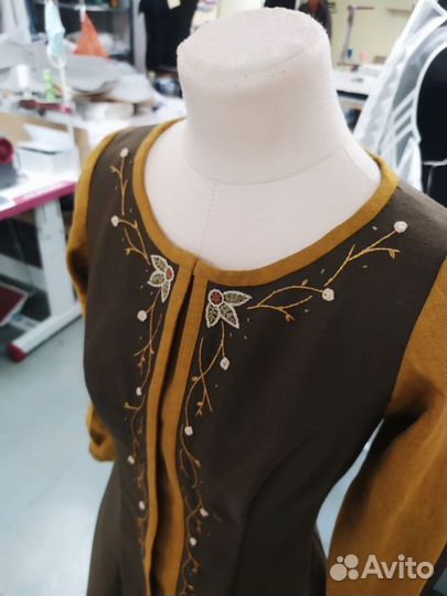 Портной, модельер, технолог (швея)