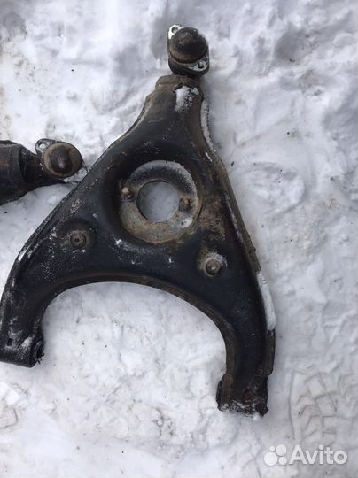 Левый нижний рычаг подвески газель Некст
