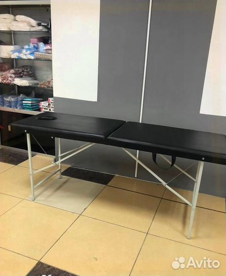 Кушетка с вырезом