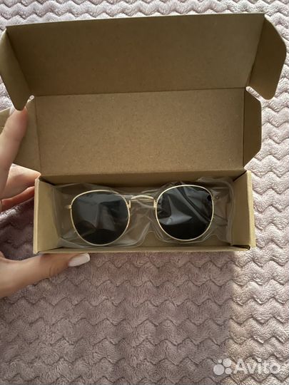 Солнцезащитные очки