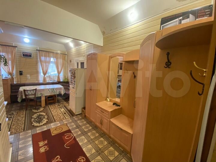 3-к. квартира, 60 м², 1/3 эт.