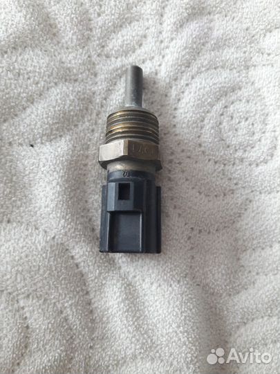 Датчик температуры двигателя Митсубиши lancer