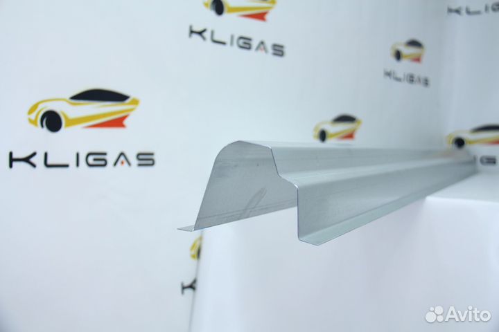 Кузовной порог Mitsubishi Pajero 2