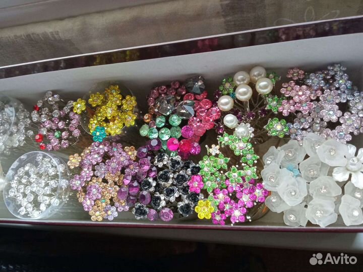 Шпильки и заколки для свадебных причёсок