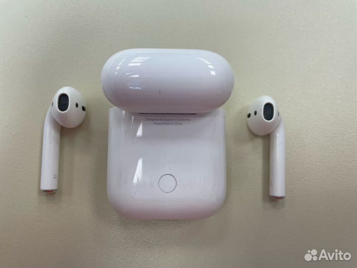 Наушники беспроводные Apple AirPods (Чапаева)
