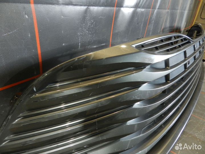 Решетка бампера переднего - Toyota Camry XV70