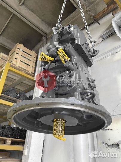 Гидравлический насос PC210LC-7 708-2L-00300