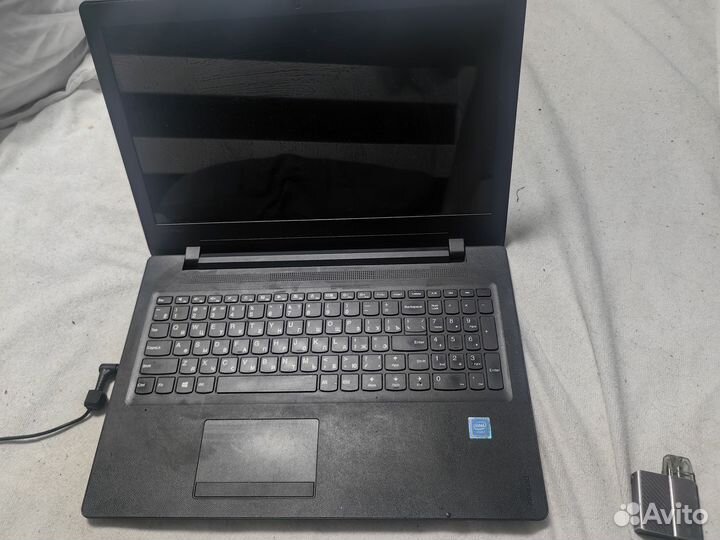 Ноутбук lenovo
