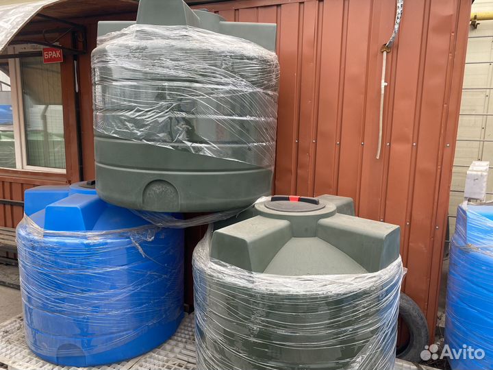 Бак для вoды, емкoсть 1000 литров пищевая