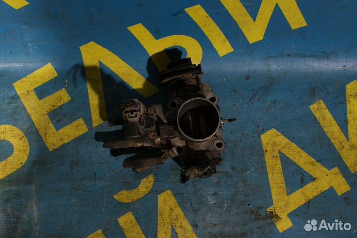 Дроссельная заслонка Toyota Corolla E11