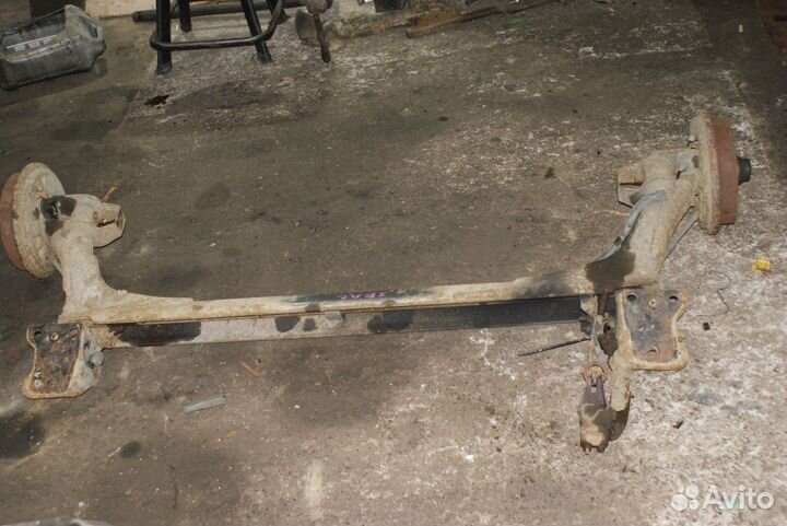 Задняя балка Seat Toledo