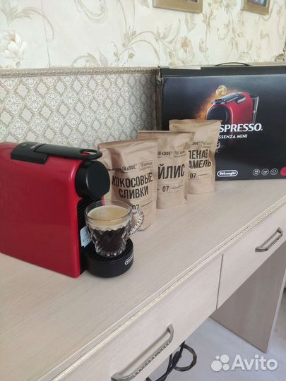 Кофемашина nespresso essenza mini