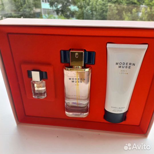 Estee lauder Modern Muse духи парфюмерный набор