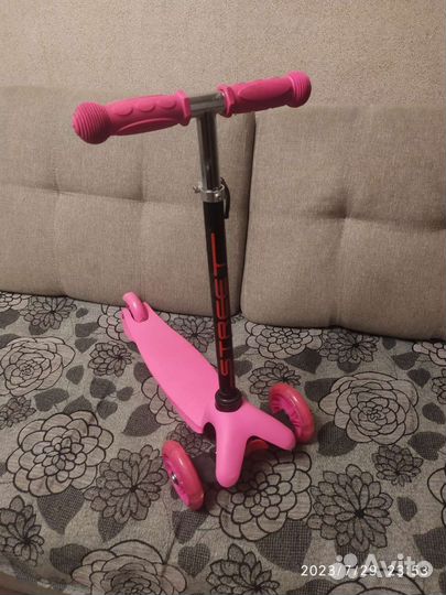 Самокат детский трехколесный бу