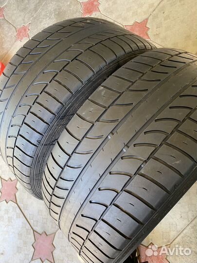 Dunlop SP Sport Maxx 050+ 255/35 R18