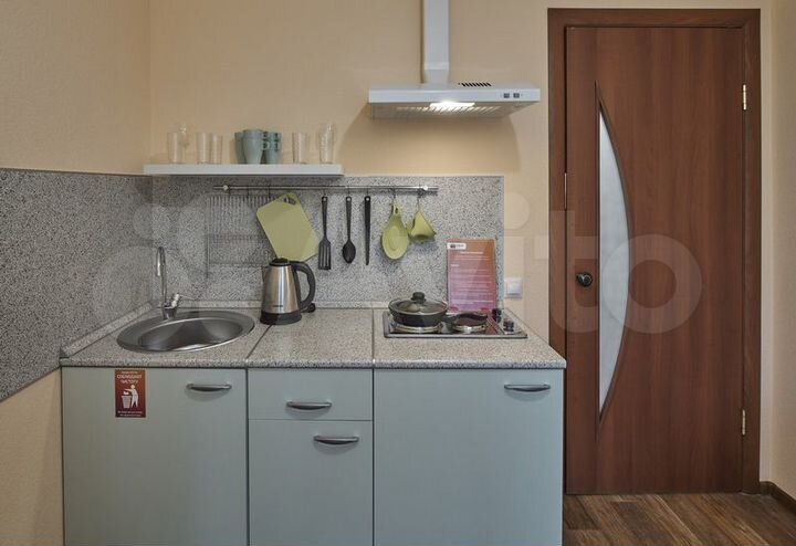 2-к. квартира, 65 м², 3/10 эт.