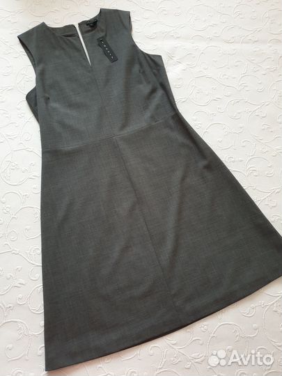 Платье Theory р. 12 US (46 рос.)